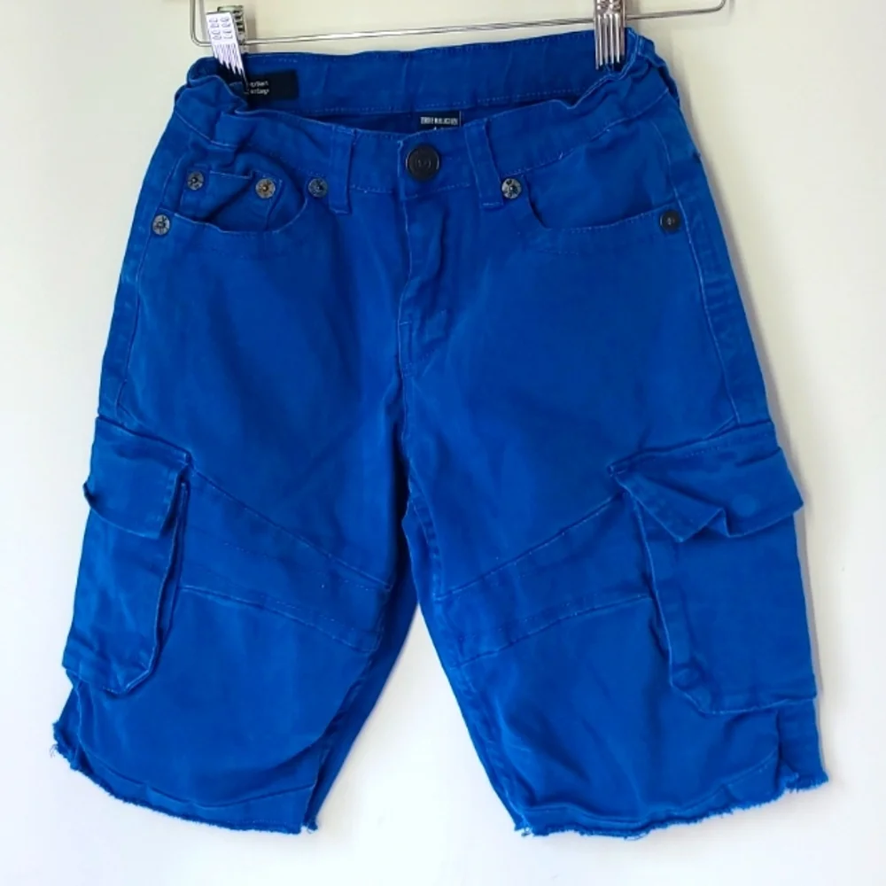 TRUE RELIGION CUTOFF JEANS BOYS BLUE CARGO SHORTS SIZE 10. B'92 - Picture 1 of 10